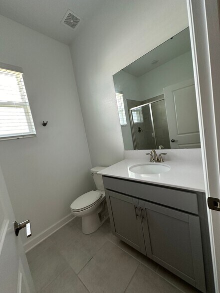 bathroom - 4137 Redbridge Loop
