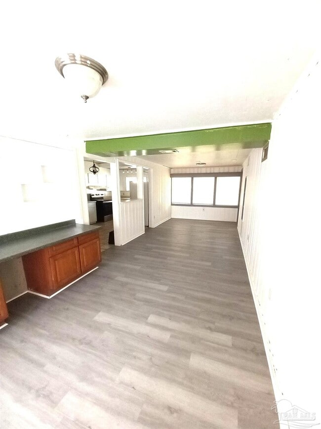 Building Photo - 4 Marine Dr