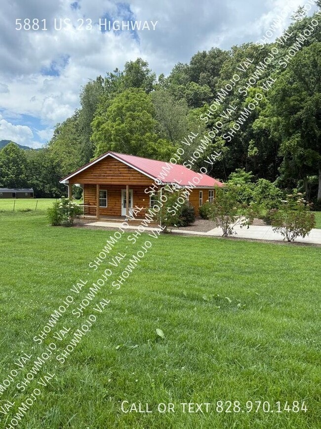 Building Photo - 5881 US-23 ALT