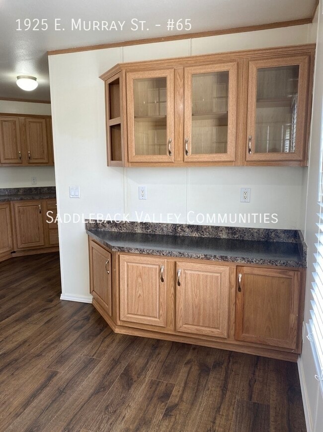 Building Photo - 1925 E Murray St