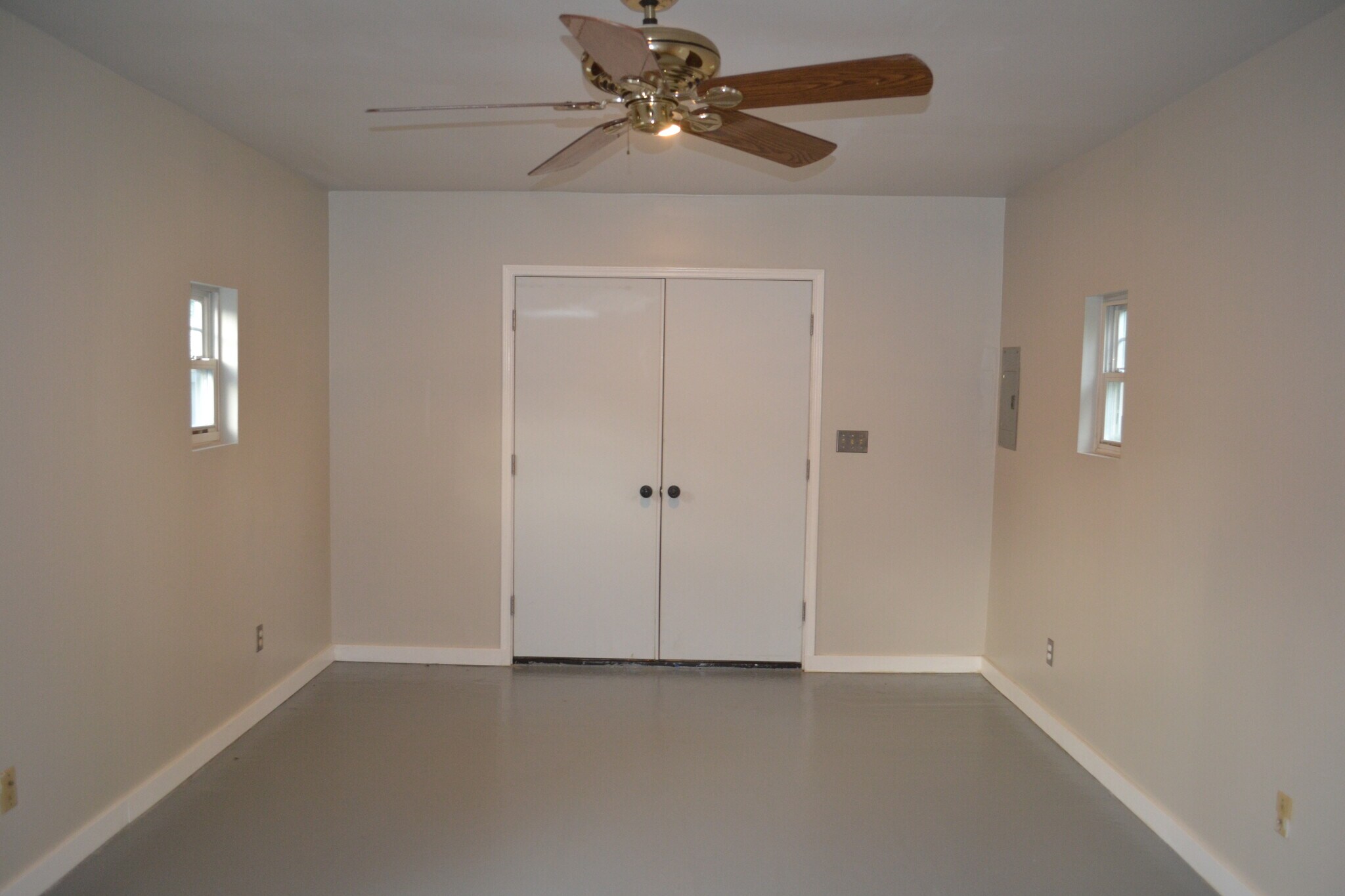 inside building out back - 1338 S Yale Ave