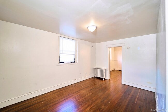 Building Photo - 10 Railroad Ave