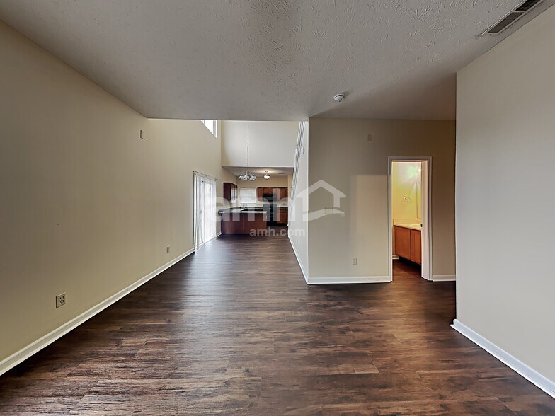 Building Photo - 11532 Pegasus Dr