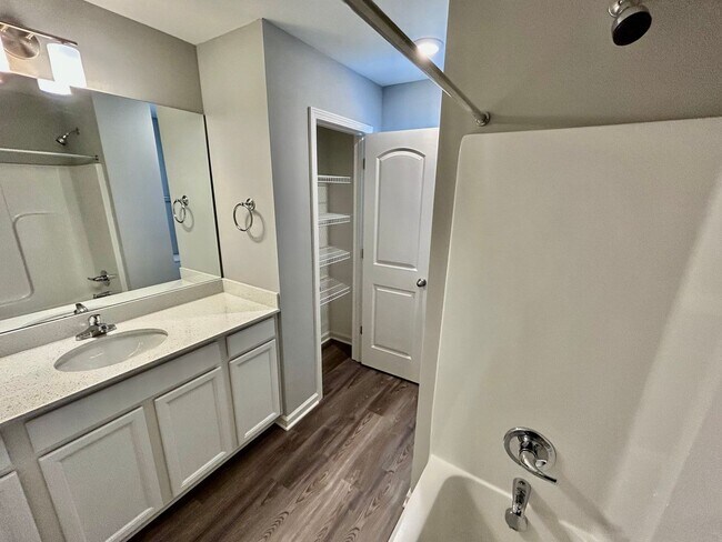 Building Photo - Beautiful home in Georgetown four bedrooms...
