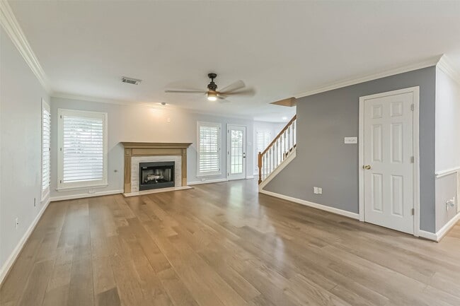 Building Photo - 3030 Jane Long League Dr