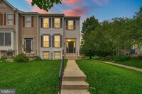 Building Photo - 8101 Chelaberry Ct
