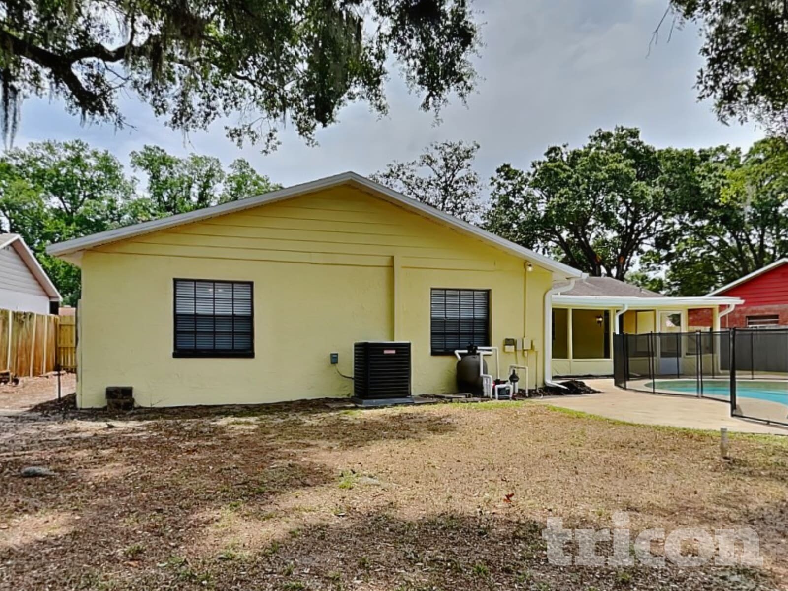 Building Photo - 806 Bills Cir