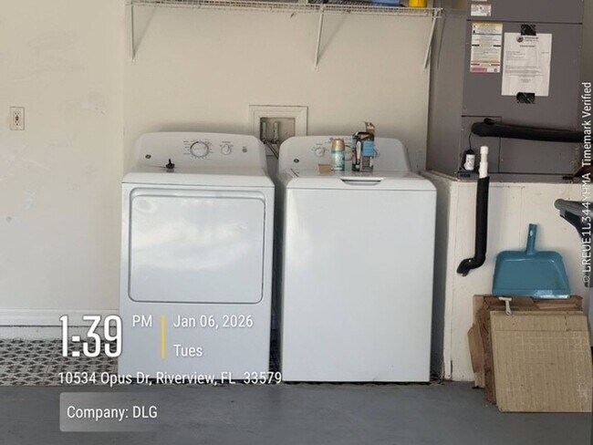 Building Photo - 3 Bd/2 Bath fully renovated home in South Fork