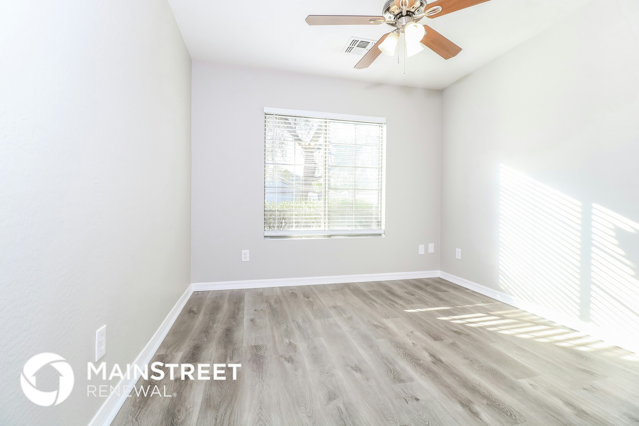 Building Photo - 12560 W St Moritz Ln