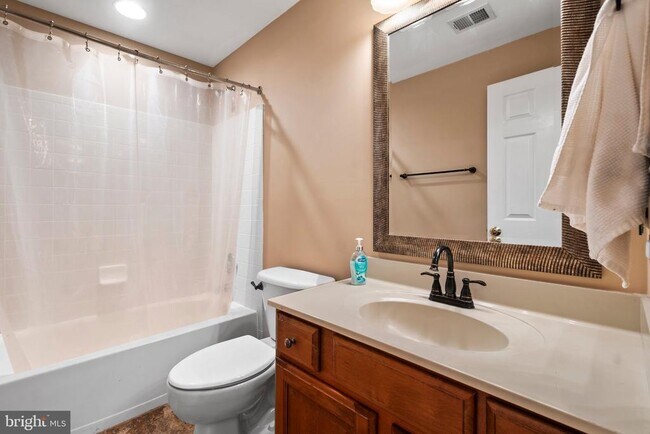 Building Photo - 22804 Portico Pl