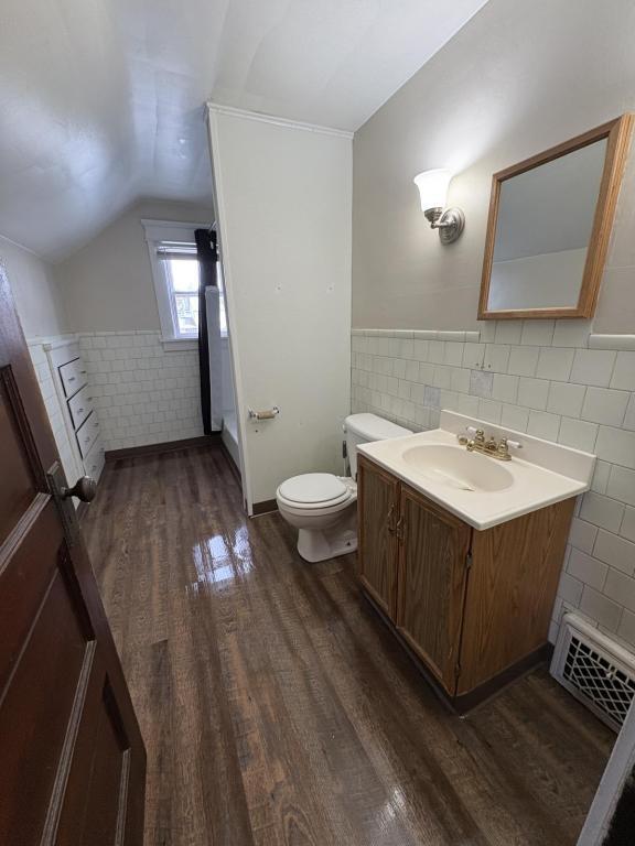 Building Photo - 242 W Summit St