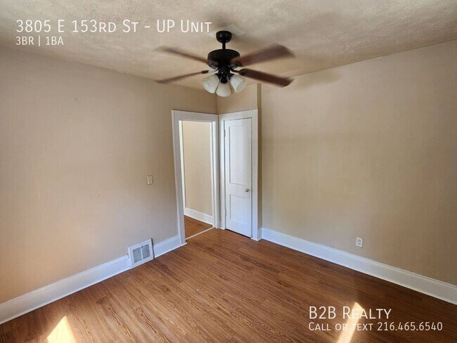 Building Photo - 3805 E 153rd St