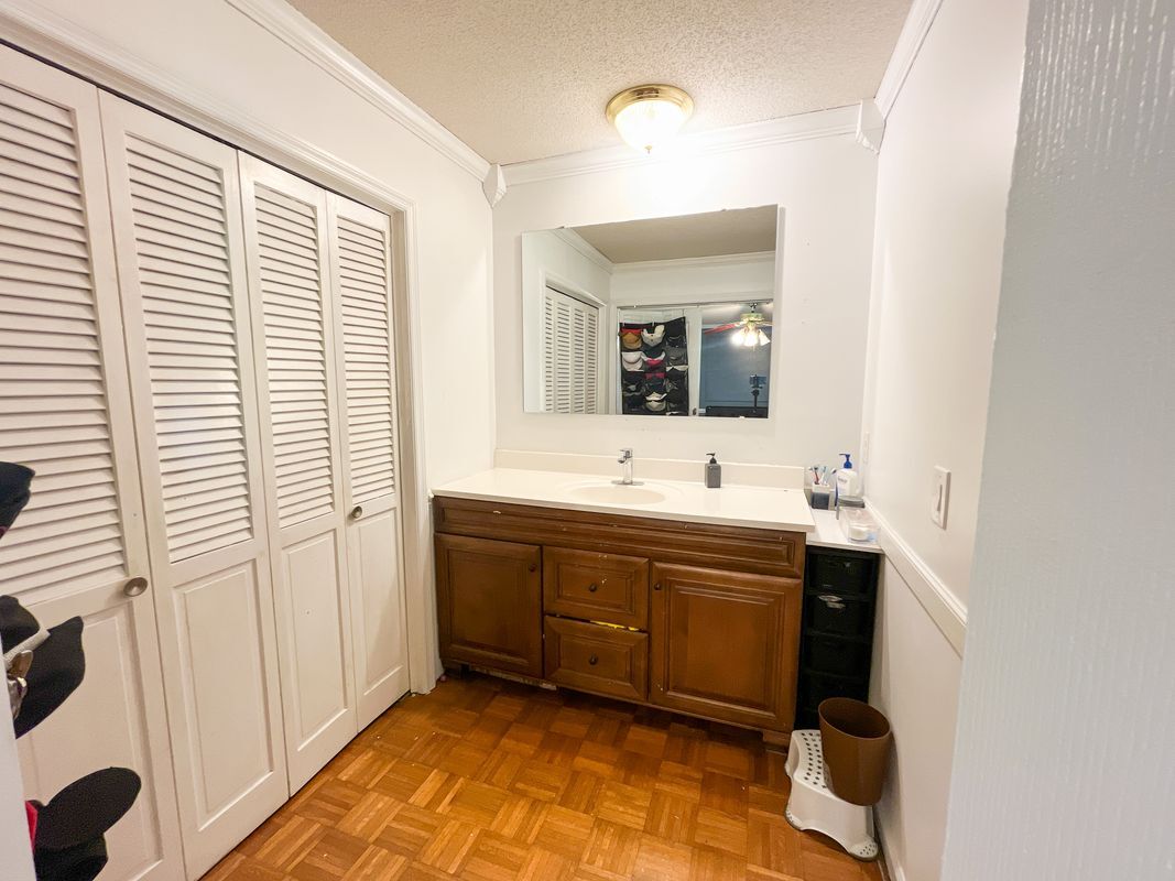 Building Photo - 6413 Edgmon Dr