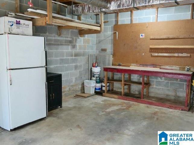 Building Photo - 1248 MacQueen Dr