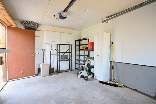 Building Photo - 272 Fish Hatchery Rd