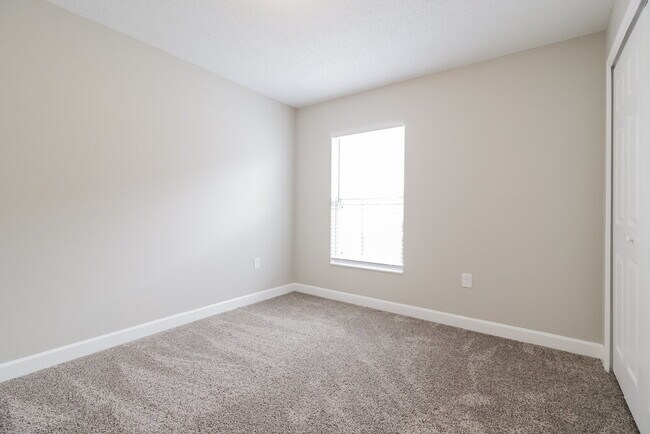 Building Photo - 7661 Harbor Bend Cir