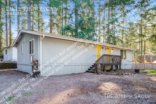 Building Photo - 13415 138th Ave NW