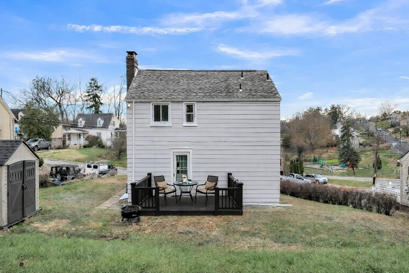 Building Photo - 1209 Cloverfield Dr