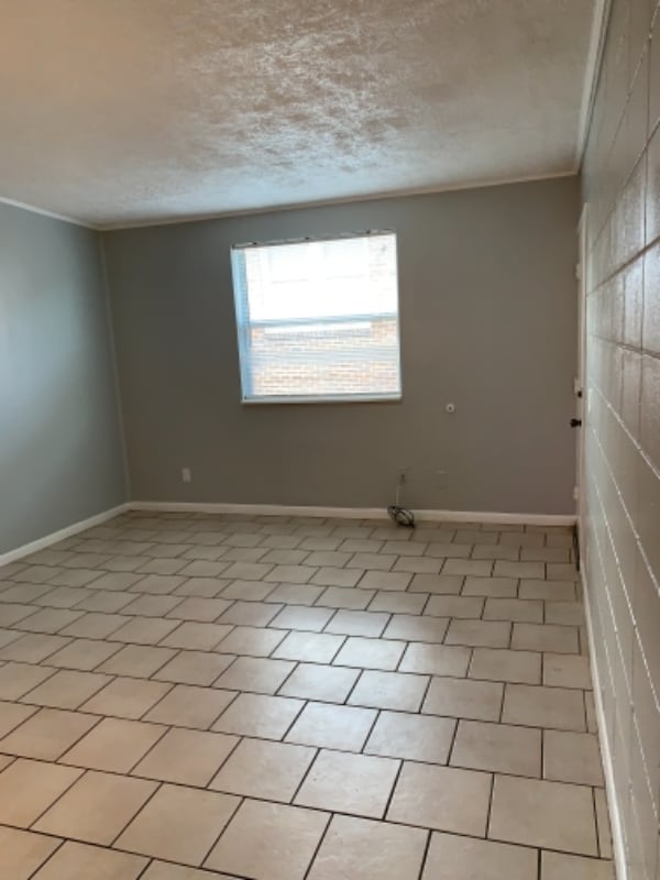 Building Photo - 774 Acosta St