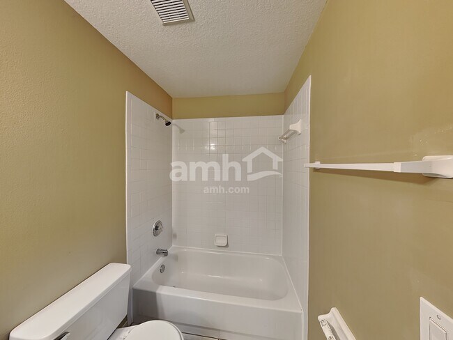 Building Photo - 4051 Boca Woods Drive