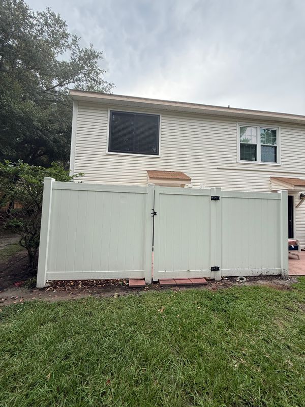Building Photo - 2302 S Maki Rd