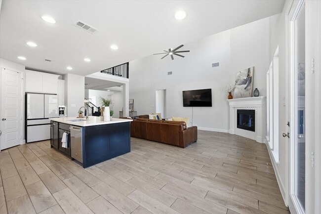 Building Photo - 2600 Precocious Ct
