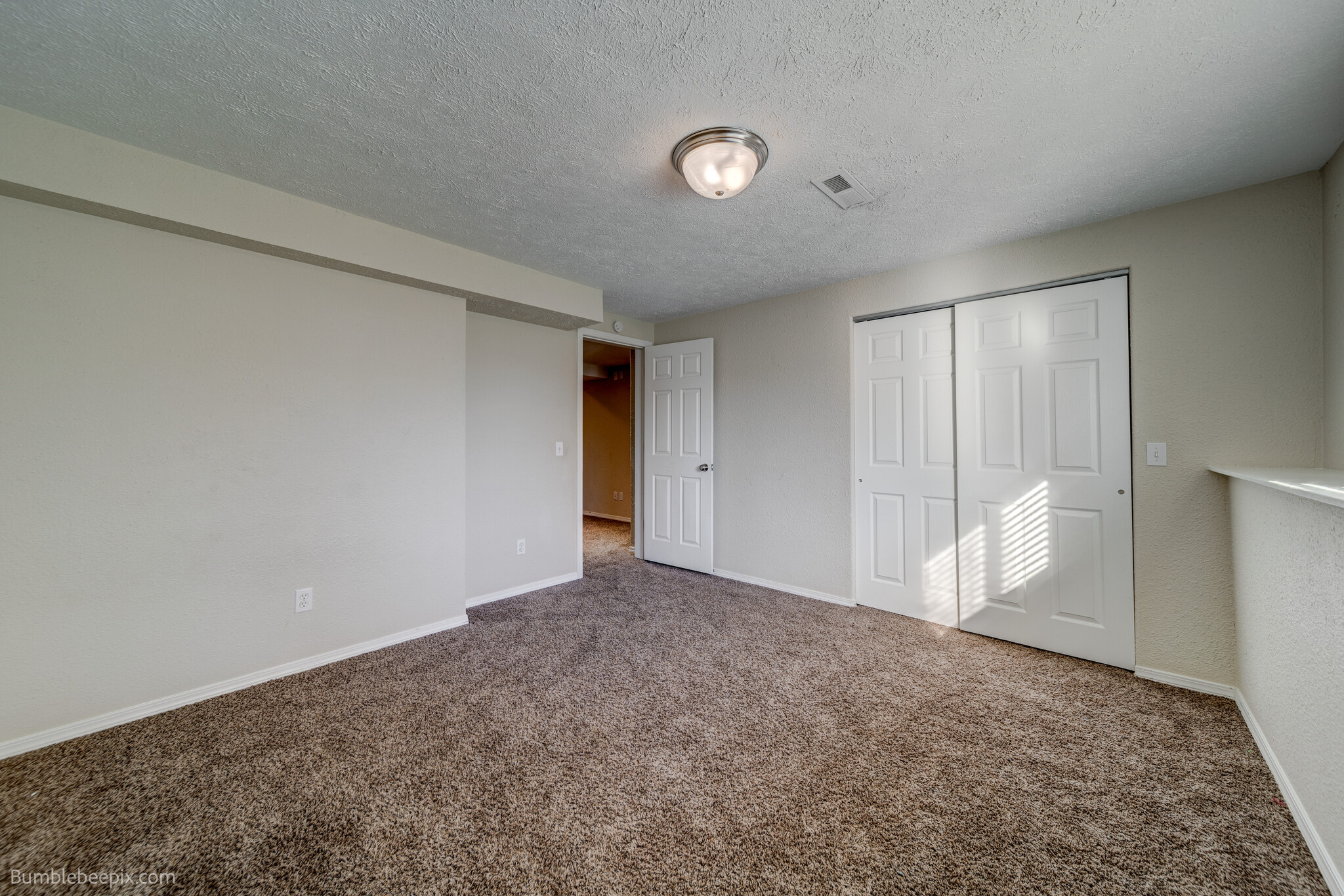 Bedroom - 5804 N Silver Pine Ct