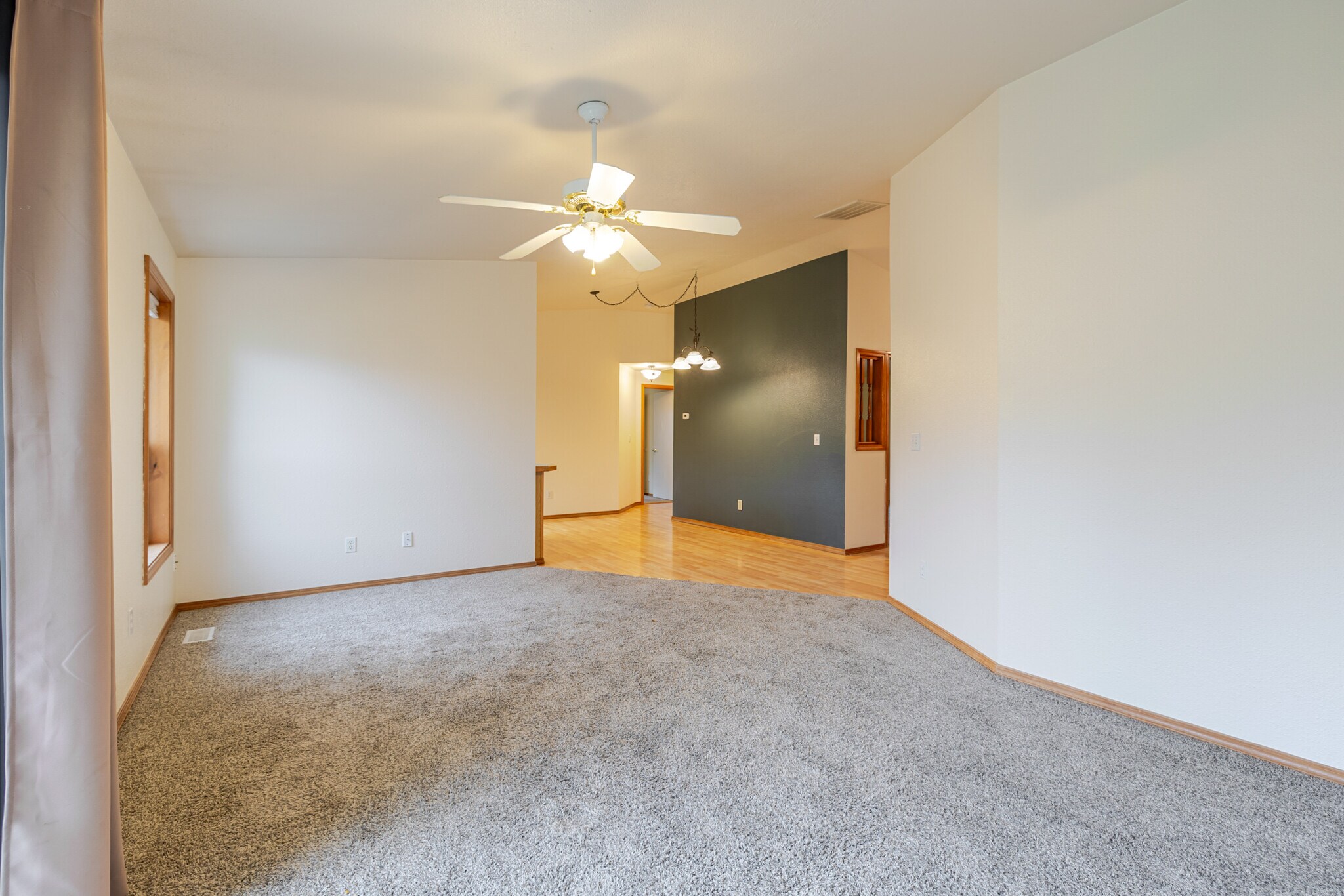 Building Photo - 1260 Del Mar St