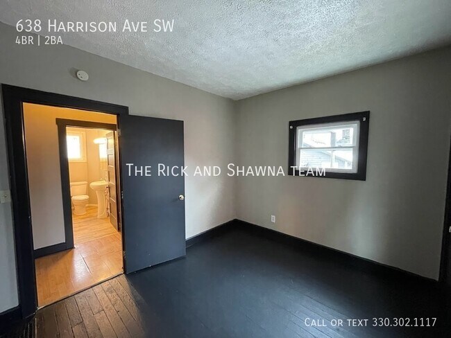 Building Photo - Four bedroom two full bathroom home for rent