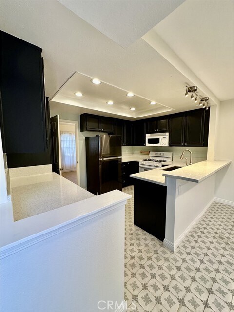 Building Photo - 19 Dartmouth