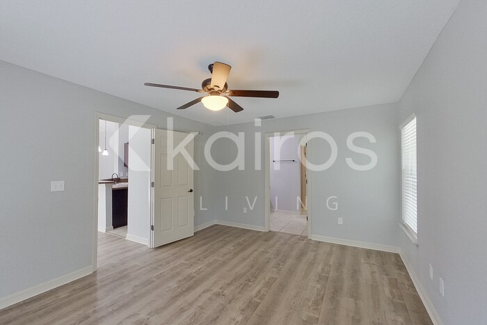 Building Photo - 8790 SW 135th Pl