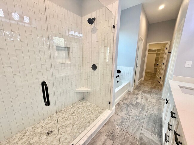 Building Photo - Elegant 4-bedroom in Bullard Creek Ranch!