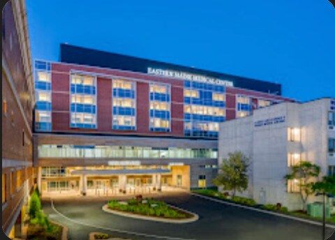 Building Photo - 163 Broadway