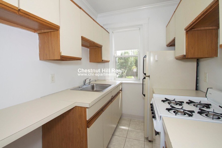 Building Photo - 19 Wendell St