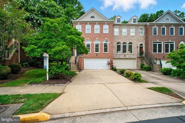Primary Photo - 10189 Castlewood Ln