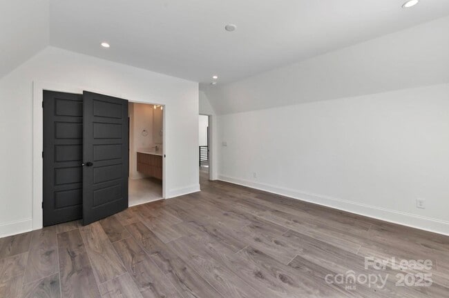 Building Photo - 3830 Mill Run