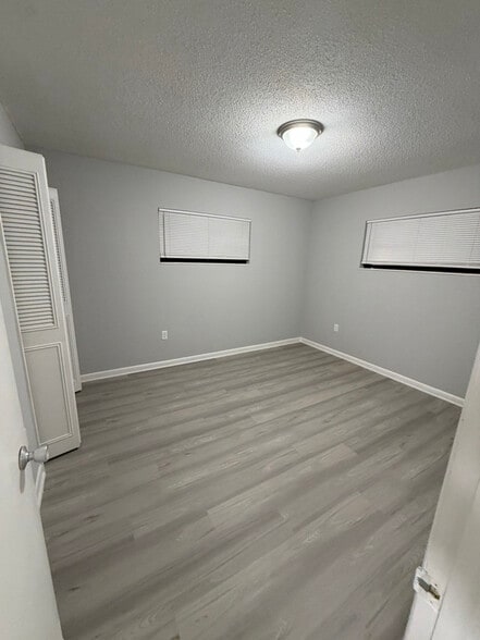 Building Photo - 6022 Tavendale Dr