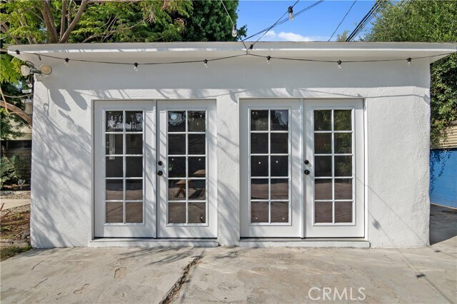 Building Photo - 3780 Beethoven St