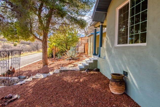 Building Photo - Stunning Turn of the 20th Century Home in ...