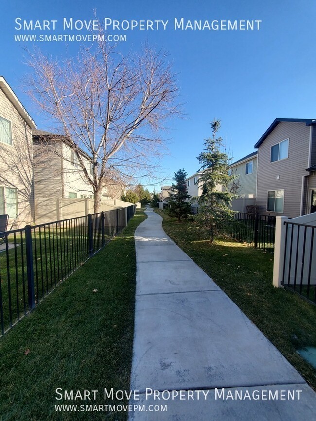 Building Photo - 8798 W Pine Nut Ln