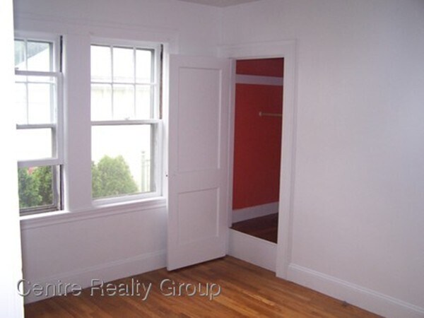 Building Photo - 58 Creeley Rd