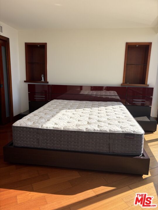 Building Photo - 4335 Marina City Dr