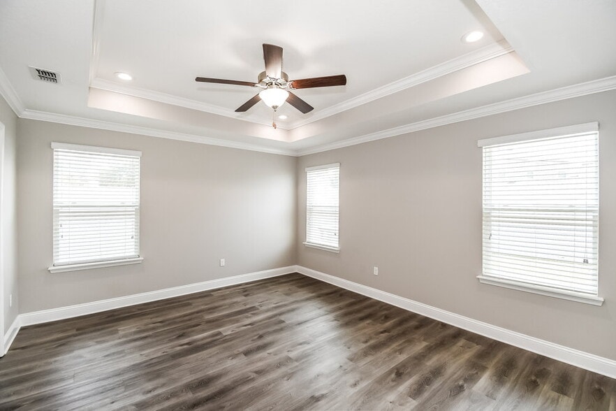 Building Photo - 10070 Kit Fox Pkwy