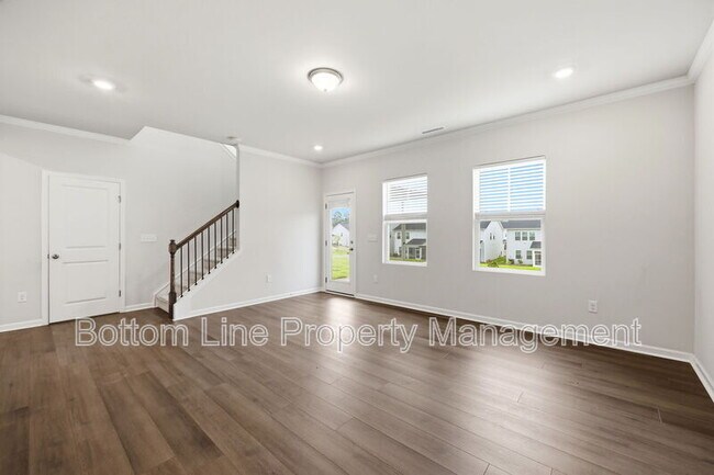Building Photo - 517 Hanover Shr Ln