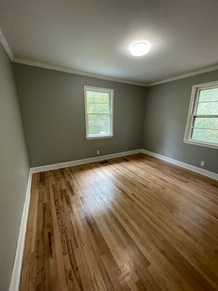 Building Photo - 1535 Troy West Rd