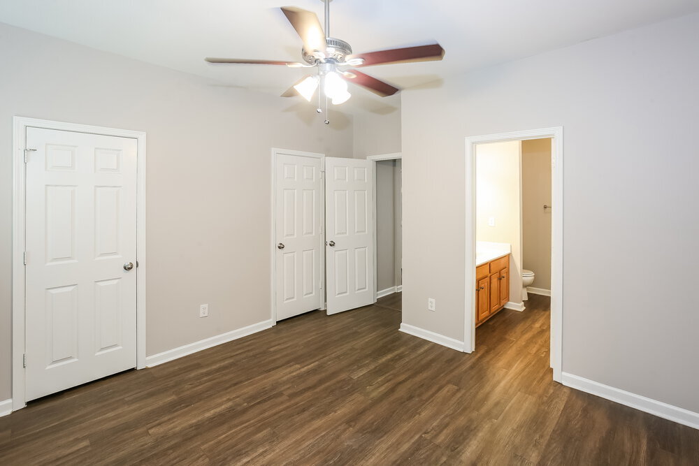 Building Photo - 4712 Abercromby St