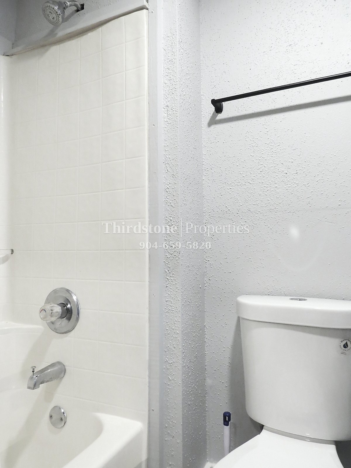 Building Photo - 1225 E 14th St