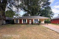 Building Photo - 4810 Summerlane Ave