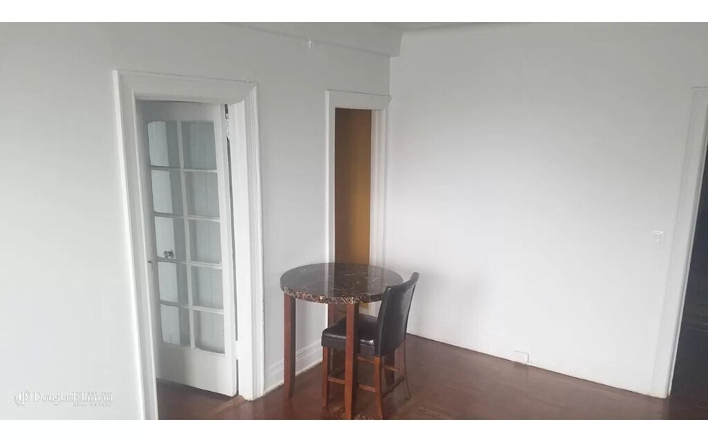 Building Photo - 409 Edgecombe Ave