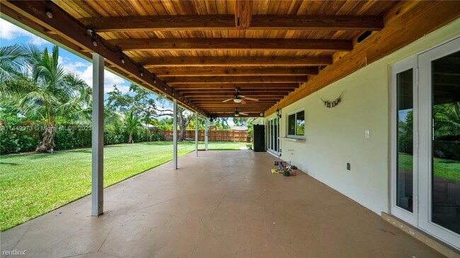 Building Photo - 4 br, 2 bath House - 10451 SW 116th St